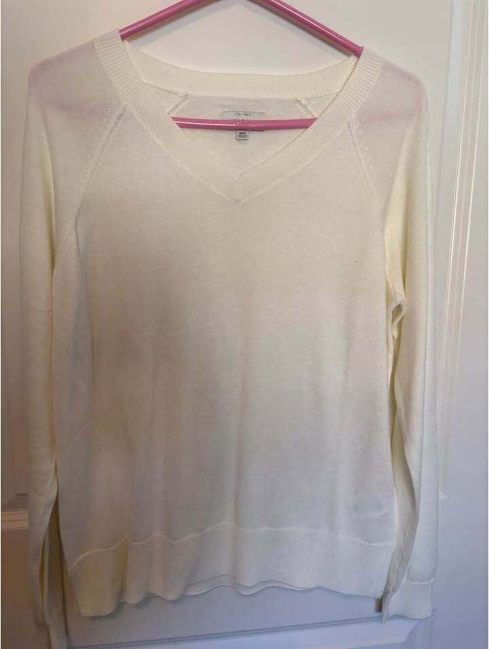 Lucky Brand V-Neck Sweater Size Medium